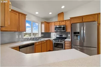 114 SW Desert Sky Dr, Hermiston, OR 97838 - Photo 14