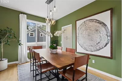 9509 SW View Point Ter, Portland, OR 97219 - Photo 8