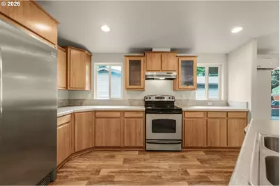 8619 NE 20th St, Vancouver, WA 98664 - Photo 8
