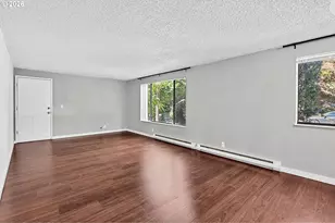 945 Madison St, Eugene, OR 97402 - Photo 12