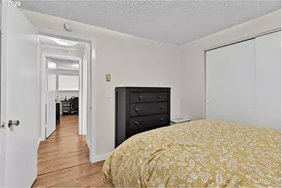 945 Madison St, Eugene, OR 97402 - Photo 28
