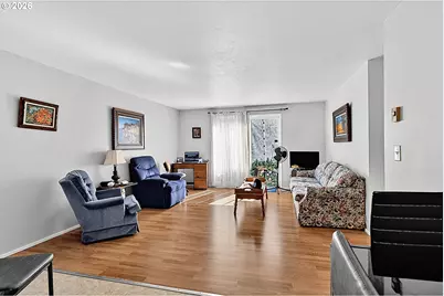 945 Madison St, Eugene, OR 97402 - Photo 16