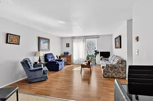 945 Madison St, Eugene, OR 97402 - Photo 16