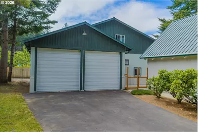 83340 Spruce Ln, Florence, OR 97439 - Photo 2