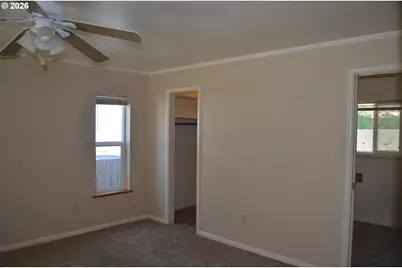 137008 Main St, Crescent, OR 97733 - Photo 28