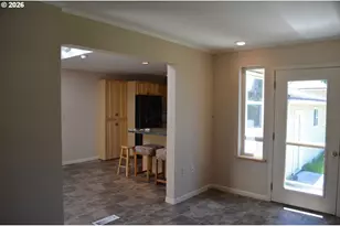 137008 Main St, Crescent, OR 97733 - Photo 12