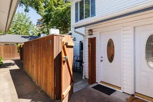 28740 SW Parkway Ave, Wilsonville, OR 97070 - Photo 2