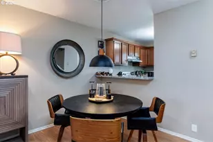 28740 SW Parkway Ave, Wilsonville, OR 97070 - Photo 8