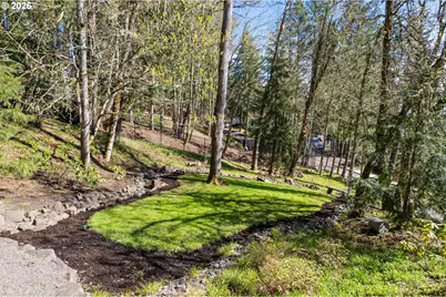 Monroe, Eugene, OR 97405 - Photo 6