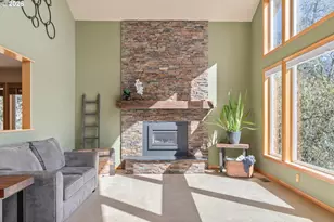 Monroe, Eugene, OR 97405 - Photo 44