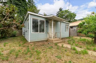 206 NE Laurel Ave, Myrtle Creek, OR 97457 - Photo 2