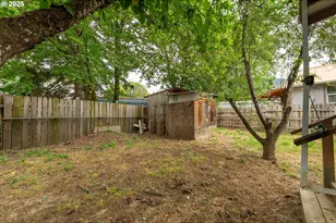 206 NE Laurel Ave, Myrtle Creek, OR 97457 - Photo 22