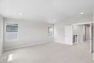 8254 SE Orion Ln, Hillsboro, OR 97123 - Photo 16