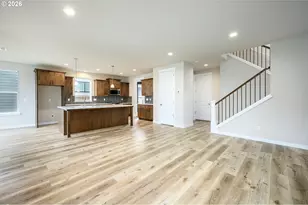 8254 SE Orion Ln, Hillsboro, OR 97123 - Photo 6