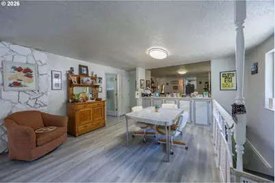 604 Woodruff Rd, Roseburg, OR 97471 - Photo 8