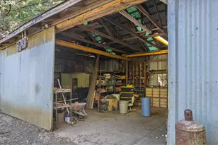 604 Woodruff Rd, Roseburg, OR 97471 - Photo 42