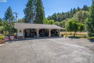 604 Woodruff Rd, Roseburg, OR 97471 - Photo 34