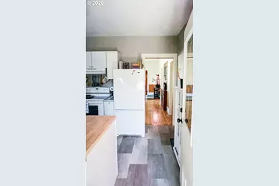 377 N Dean St, Coquille, OR 97423 - Photo 18