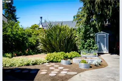 377 N Dean St, Coquille, OR 97423 - Photo 40