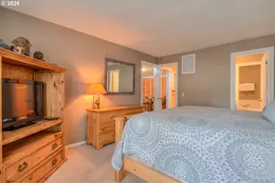 17636 Tennis Village Ct, Sunriver, OR 97707 - Photo 22