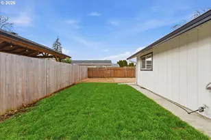 369 S 16th Ave, Cornelius, OR 97113 - Photo 6