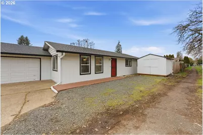 369 S 16th Ave, Cornelius, OR 97113 - Photo 1
