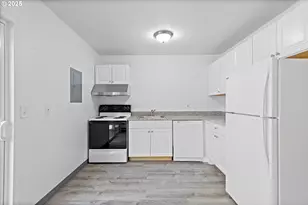 13116 SE Powell Blvd, Portland, OR 97236 - Photo 4