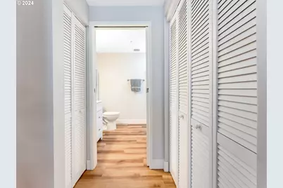 701 Columbia St #414, Vancouver, WA 98660 - Photo 18
