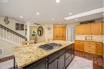 86407 Homestead Rd, Springfield, OR 97478 - Photo 8
