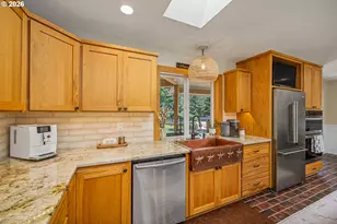 86407 Homestead Rd, Springfield, OR 97478 - Photo 6