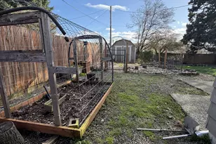 3908 Gifford Pl, Washougal, WA 98671 - Photo 24