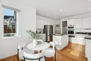 13574 SW Mint Pl, Portland, OR 97223 - Photo 14