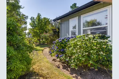 102 NE 189th St, Ridgefield, WA 98642 - Photo 28