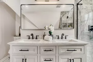 3235 NE Klickitat St, Portland, OR 97212 - Photo 16