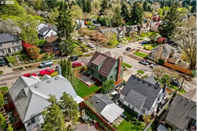 3235 NE Klickitat St, Portland, OR 97212 - Photo 32