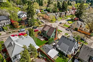 3235 NE Klickitat St, Portland, OR 97212 - Photo 32