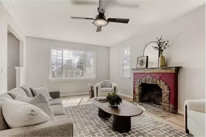 3235 NE Klickitat St, Portland, OR 97212 - Photo 4