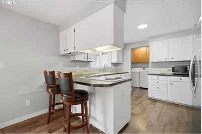 2401 NE 100th St, Vancouver, WA 98686 - Photo 10
