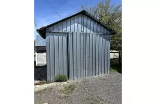 103 B Ave, Seneca, OR 97873 - Photo 4