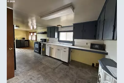 103 B Ave, Seneca, OR 97873 - Photo 14