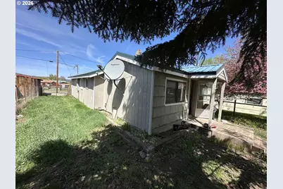 103 B Ave, Seneca, OR 97873 - Photo 2