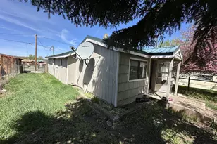 103 B Ave, Seneca, OR 97873 - Photo 2