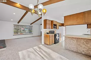 1829 SW Athens Ave, Pendleton, OR 97801 - Photo 6