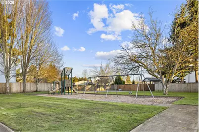 2922 Walnut Ct, Hubbard, OR 97032 - Photo 38