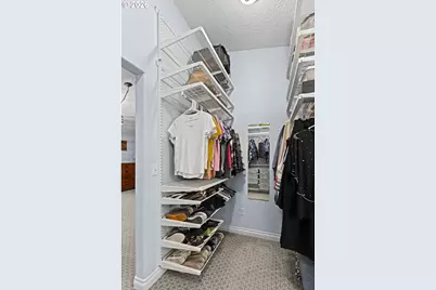 2922 Walnut Ct, Hubbard, OR 97032 - Photo 20