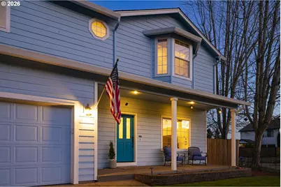 2922 Walnut Ct, Hubbard, OR 97032 - Photo 2