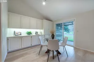 1177 Spyglass Dr, Eugene, OR 97401 - Photo 16