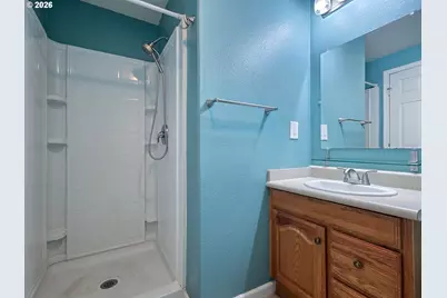 225 SW Fleishauer Ln, McMinnville, OR 97128 - Photo 24