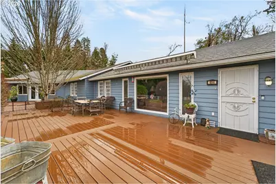 694 Orchard Ln, Roseburg, OR 97471 - Photo 8