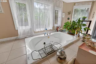 694 Orchard Ln, Roseburg, OR 97471 - Photo 28